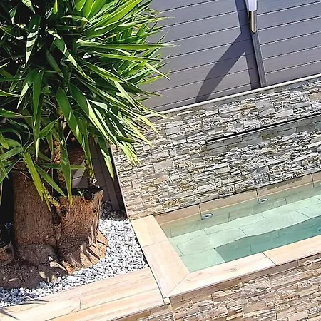 Maison Pleine De Charme Avec Grand Jacuzzi Prive Villa *