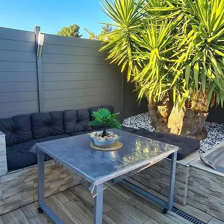 Maison Pleine De Charme Avec Grand Jacuzzi Prive Villa Agde
