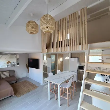 Maison Pleine De Charme Avec Grand Jacuzzi Prive Villa
